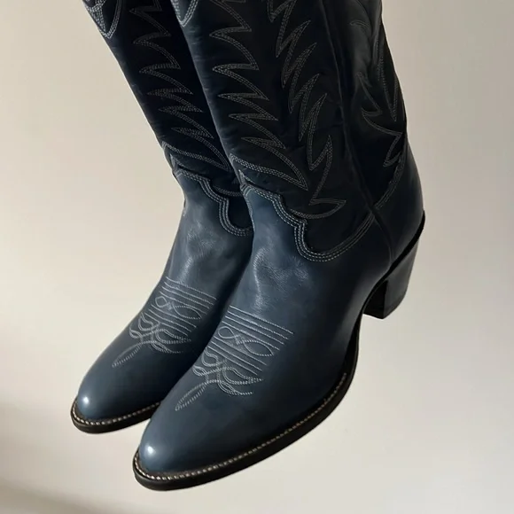 Rare Vintage Cowboy Boots- Blue - Picture 14 of 15